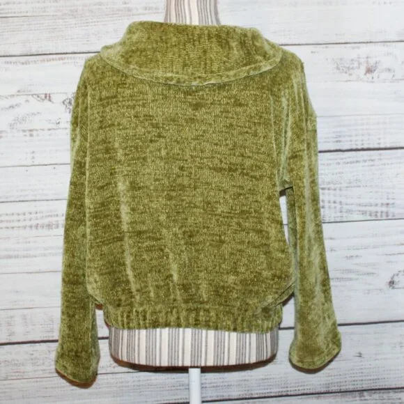 Chelsea & Theodore Green half button down Sweater Size Small - Picture 5 of 6